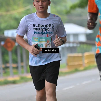 Runner Photo 8293028