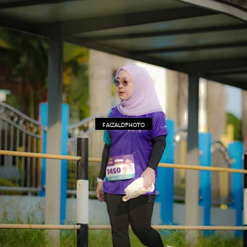 Runner Photo 8293039