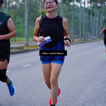 Runner Photo 8293058