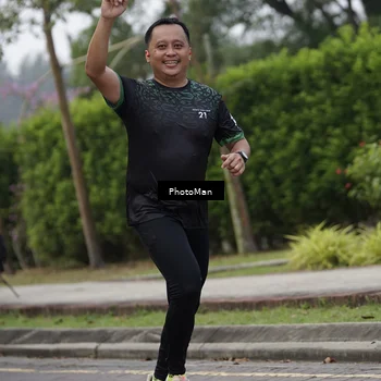 Runner Photo 8293097