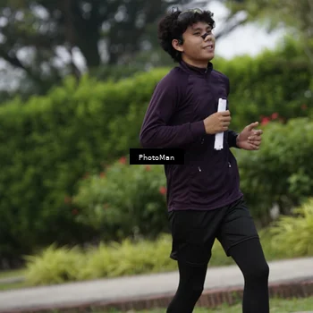 Runner Photo 8293100