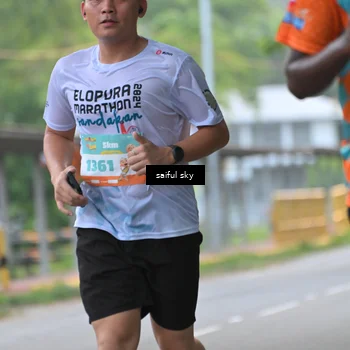 Runner Photo 8293111