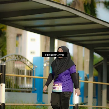 Runner Photo 8293115