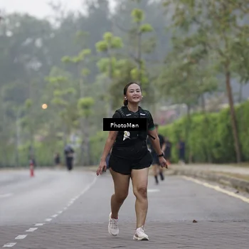 Runner Photo 8293120