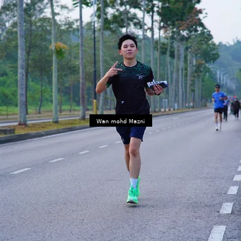 Runner Photo 8293138