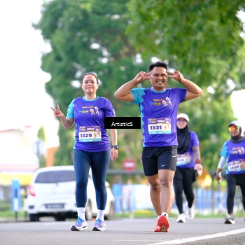Runner Photo 8293141