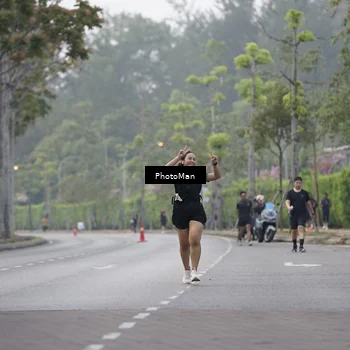 Runner Photo 8293157
