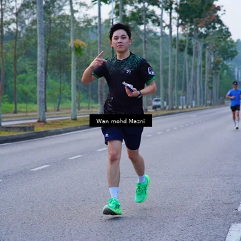 Runner Photo 8293176