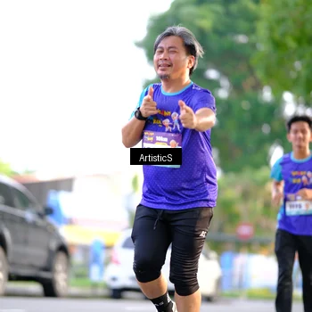 Runner Photo 8293181