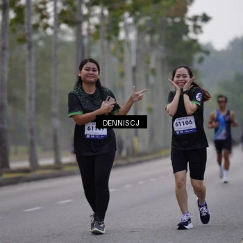 Runner Photo 8293183