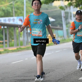 Runner Photo 8293195