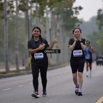 Runner Photo 8293206