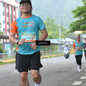 Runner Photo 8293242