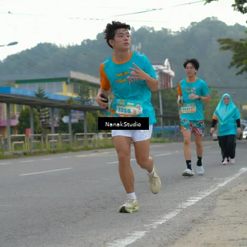 Runner Photo 8293249
