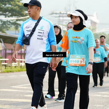 Runner Photo 8293263