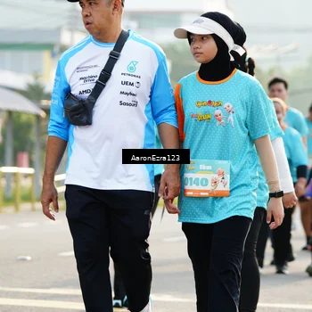 Runner Photo 8293272