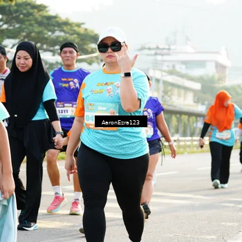 Runner Photo 8293333