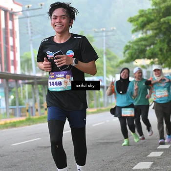 Runner Photo 8293341