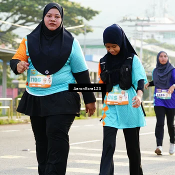 Runner Photo 8293343