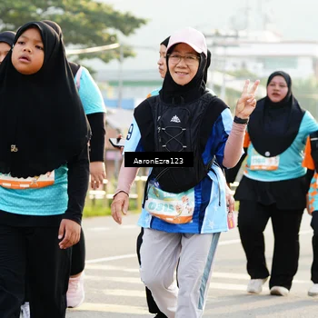 Runner Photo 8293354