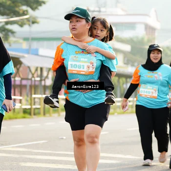 Runner Photo 8293398