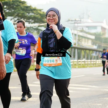 Runner Photo 8293433