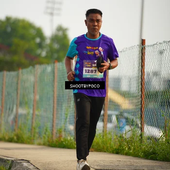 Runner Photo 8293443