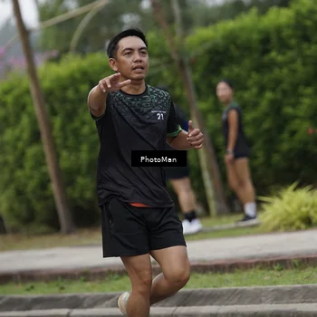 Runner Photo 8293486