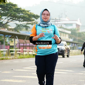 Runner Photo 8293506