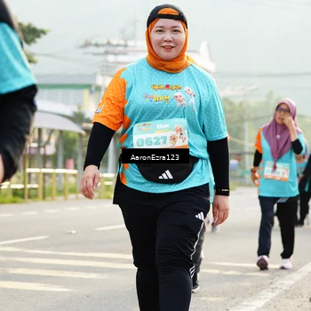 Runner Photo 8293555