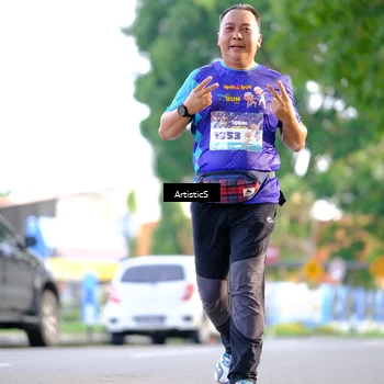Runner Photo 8293575