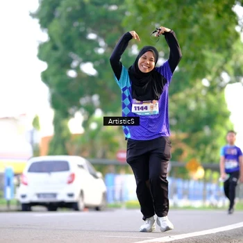 Runner Photo 8293674