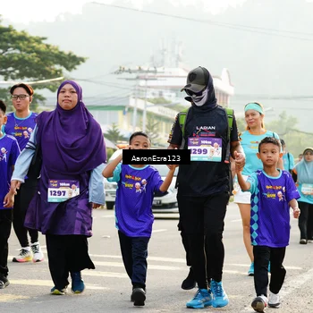 Runner Photo 8293774