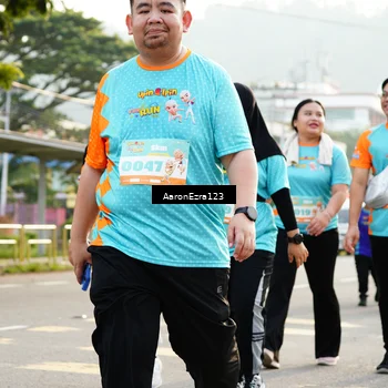 Runner Photo 8293801
