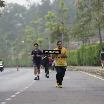 Runner Photo 8293820