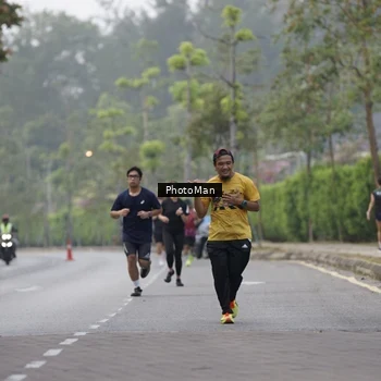 Runner Photo 8293862
