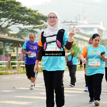 Runner Photo 8293894