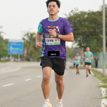 Runner Photo 8293898