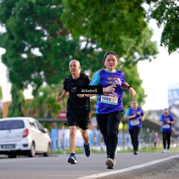 Runner Photo 8293930