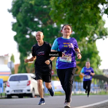 Runner Photo 8293969
