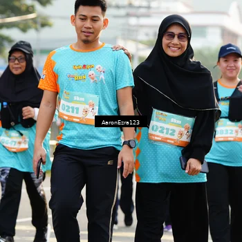 Runner Photo 8294040