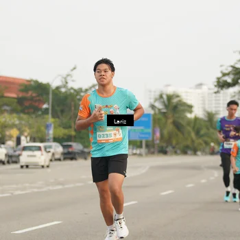Runner Photo 8294044