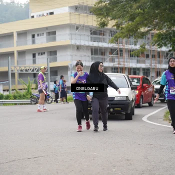 Runner Photo 8294048