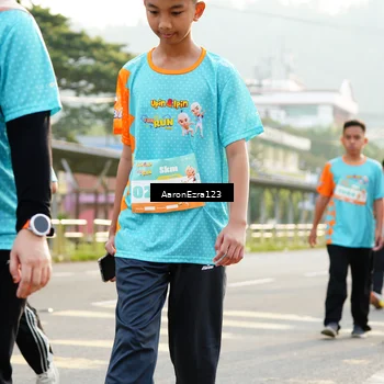 Runner Photo 8294052