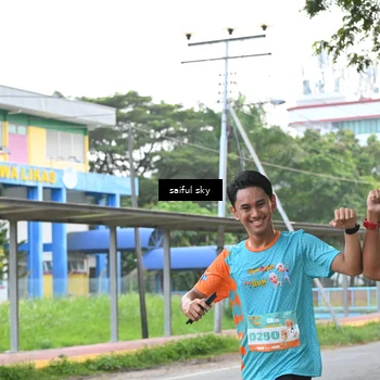 Runner Photo 8294058