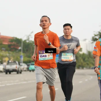 Runner Photo 8294063