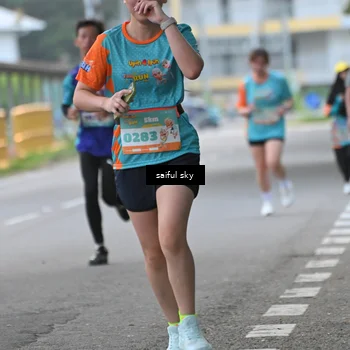 Runner Photo 8294072