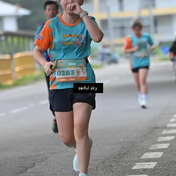 Runner Photo 8294081