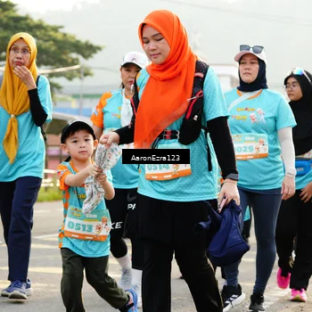 Runner Photo 8294140