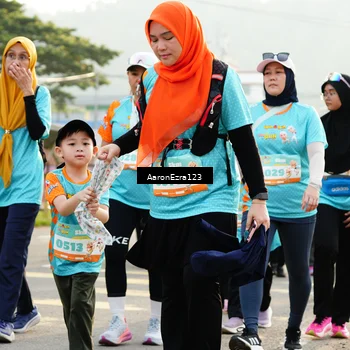Runner Photo 8294141